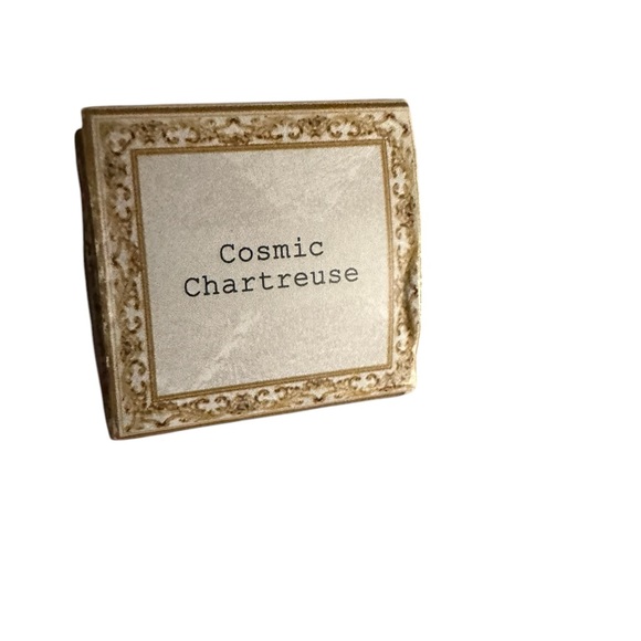 Cosmic Chartreuse PAT MCGRATH LABS
FetishEYES Longwear Liquid Eyeshadow NIB - Picture 9 of 9